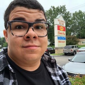 Meet your Posher, Shayne